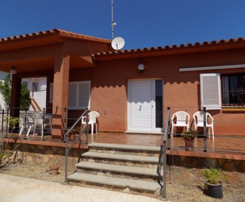 Maison en location à Riells L&rsquo;Escala quartier résidentiel